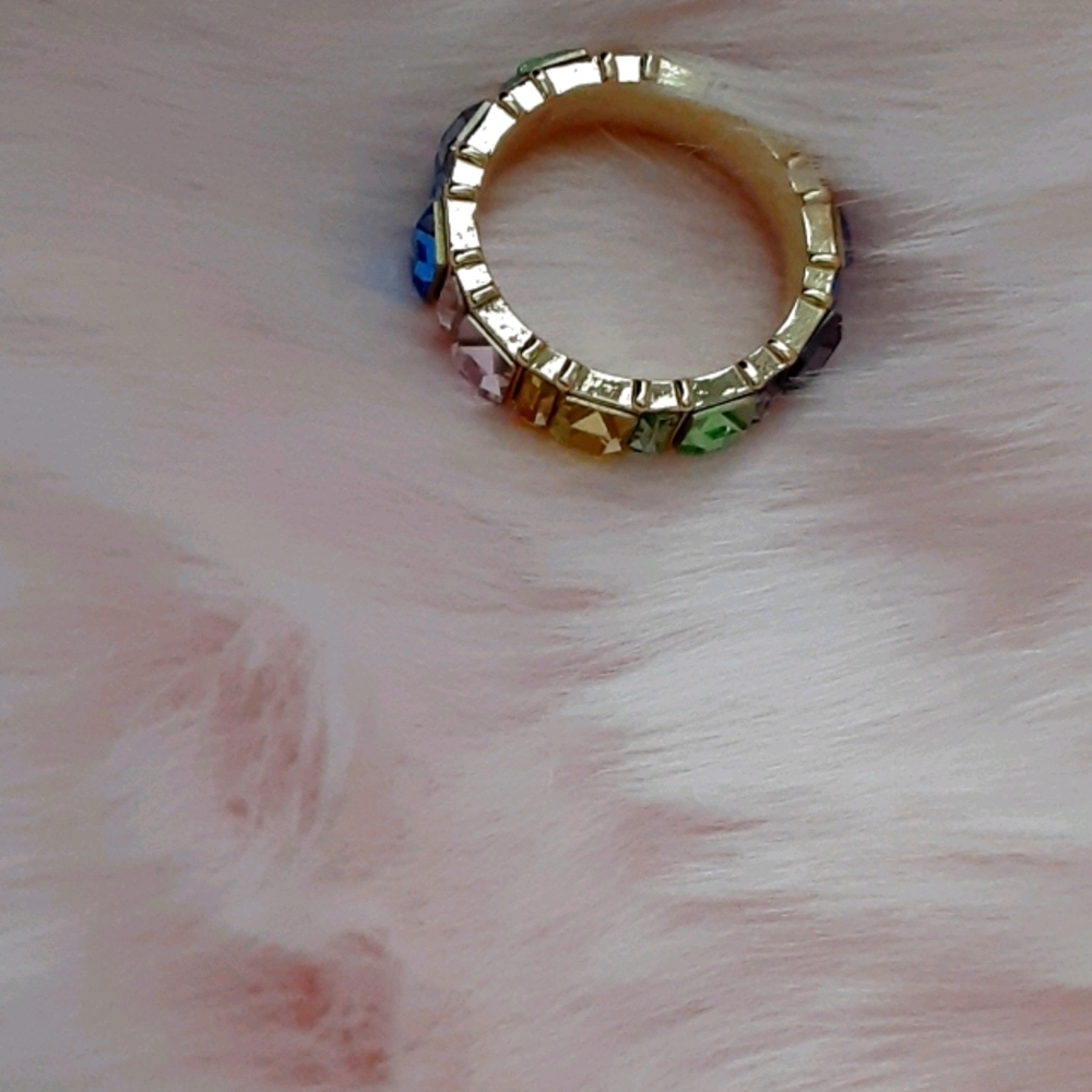 Rainbow ring